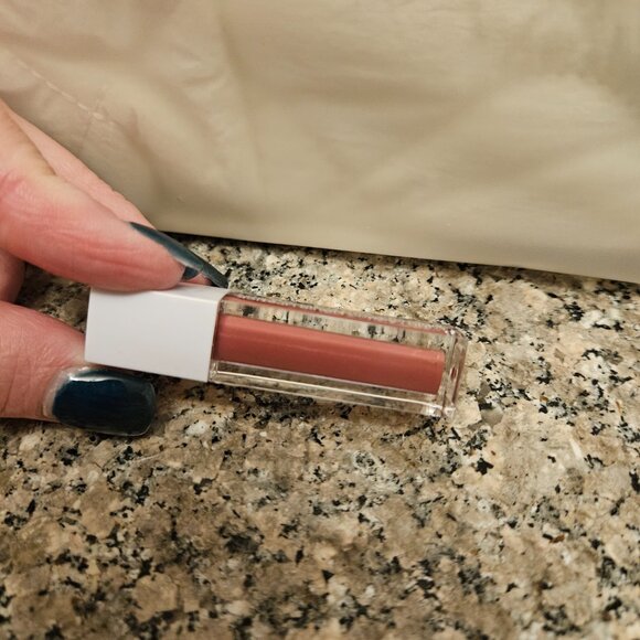 🤩3/$15! NWOT Ofra Long Lasting Liquid Lipstick in "Mocha" - Picture 4 of 4